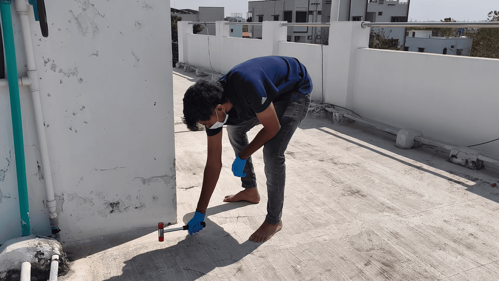 Cyond structural visual audit, engineer checking concrete cracks in Hyderabad building